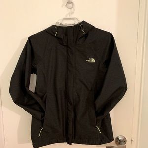 The North Face Resolve Rain Jacket - XS